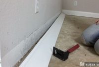 Effortless Baseboard Removal Using a Trim Puller
