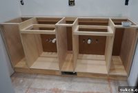 Bathroom Vanity Makeover