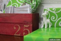 Simple DIY Wood Crate Christmas Advent Calendar