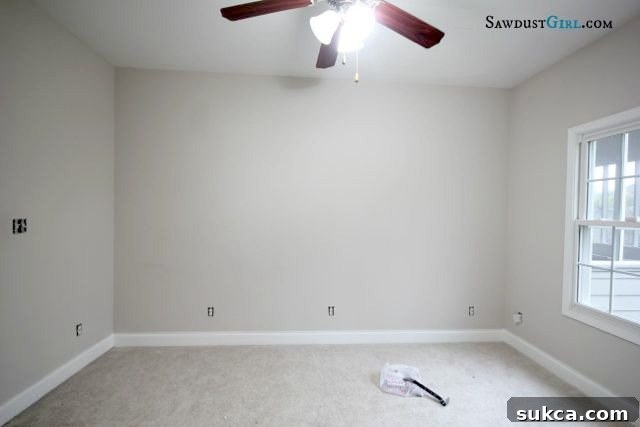Wide view of the empty room, offering an overview of the space available for the dual home office.