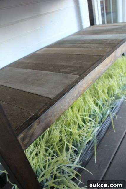 DIY Dual Tone Accent Table 2 console table40
