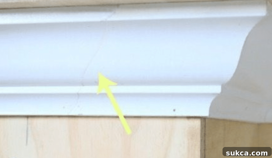 Nearly invisible scarf joint in molding