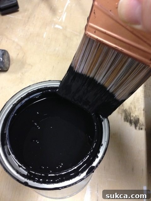 The Art of Brush Maintenance 2 proper paintbrush care