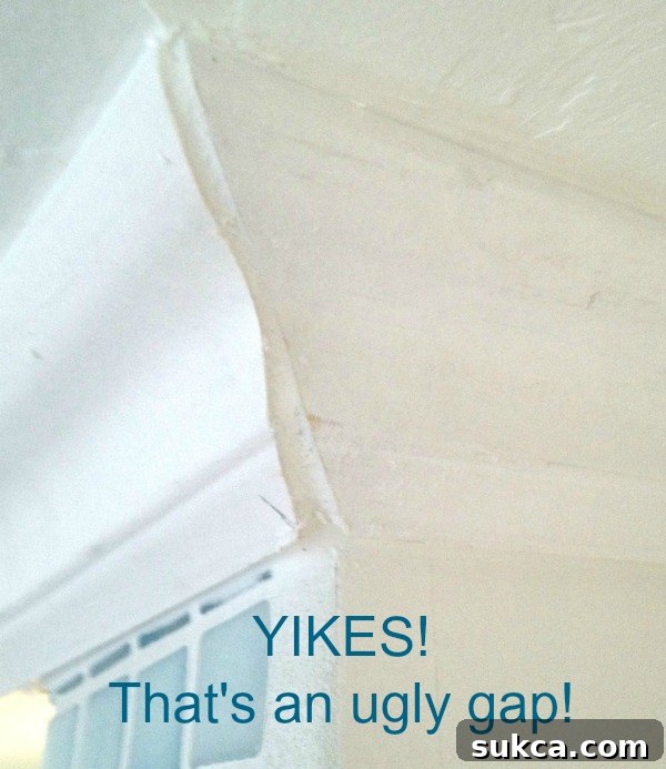 Crown Molding Repair Easy way to fix gaps in crown molding.