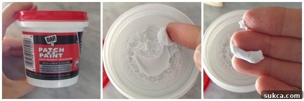 Applying Lightweight Spackle Dap light weight spackle to fix molding gaps