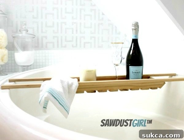 Free plans for an Easy DIY Cedar Bath Caddy