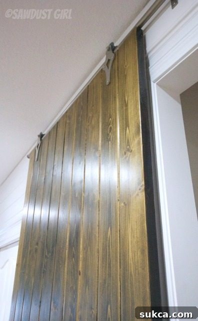 Barn door dimensions and hardware capacity