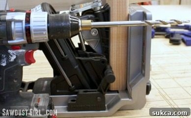 Porter-Cable 560 Quick Jig showing integrated drill bit and screw indicator
