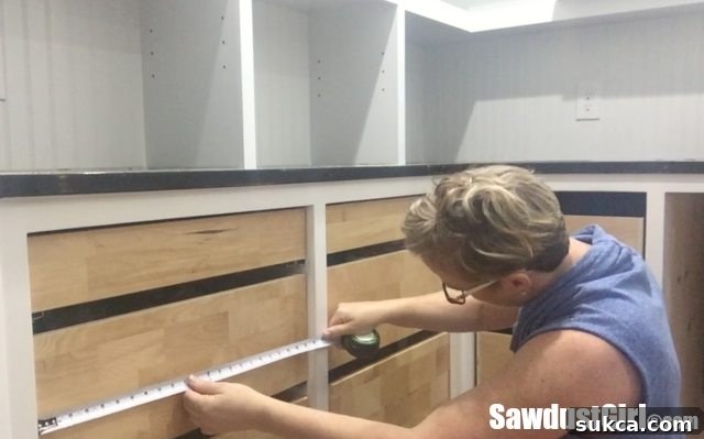 Precise Measurement Techniques for Drawer Front Construction