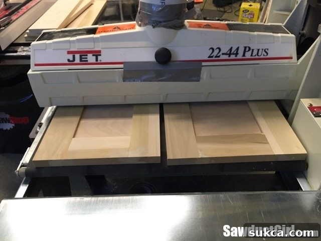 Drum Sander for Efficient Drawer Front Leveling