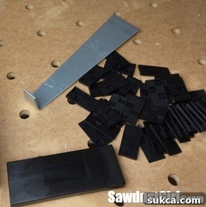 Essential tools for installing laminate flooring