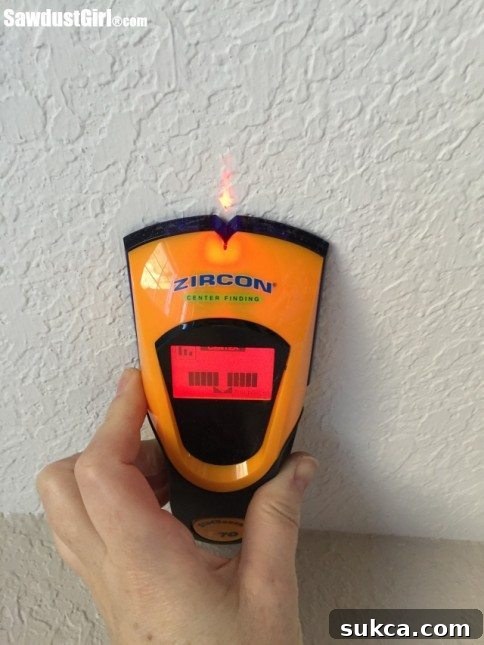 Accurate joist marking with stud finder Detailed display of Zircon stud finder showing joist edges and center