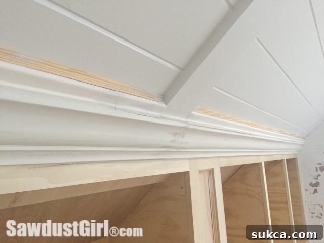 Side view of the layered molding profile