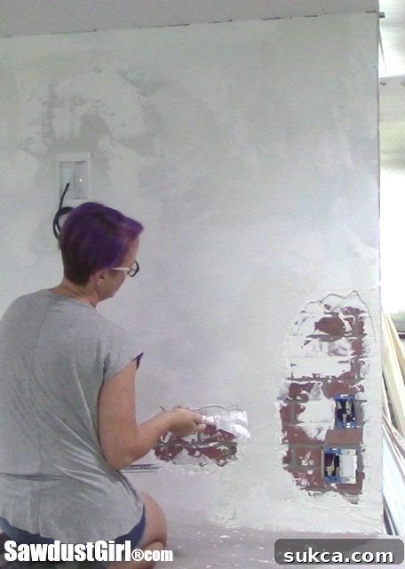 Applying Overall Patchy Texture with Joint Compound and Trowel