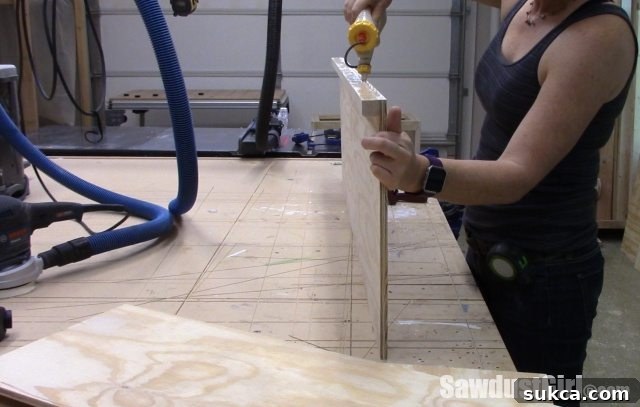 Attaching 1x1 Strip to Base