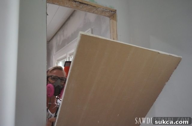 Removing drywall to build a cabinet between studs - wall preparation