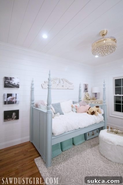 Bedroom Makeover Reveal & Ideas for Small Bedrooms 