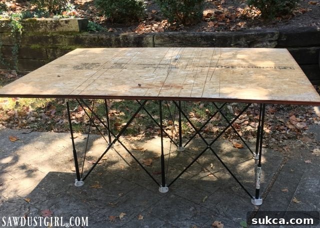 Centipede Sawhorse: The Ultimate Portable Workstation 3 The Best Mobile Work Table 2021 - Centipede Sawhorse - The Centipede sawhorse is a lightweight, mobile work table is easy to carry, set up, collapse and store! is so light I can hold it in one hand.