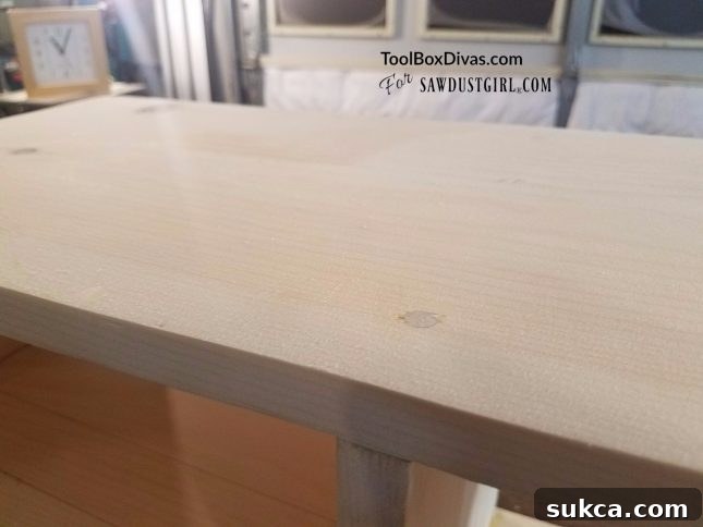 Flush cutting dowels
