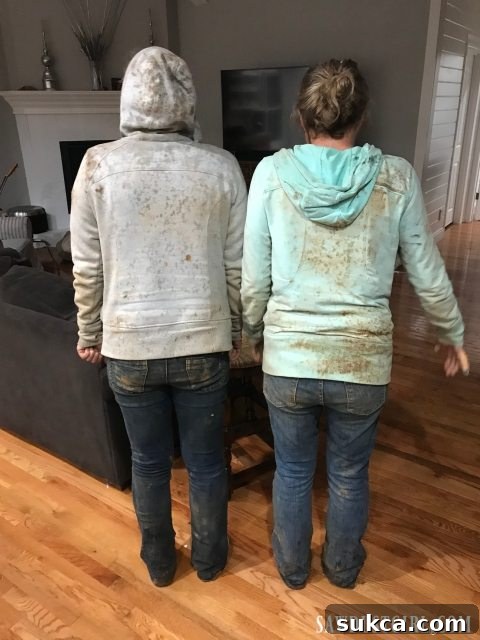 Flipping Sisters - Sawdust Girl - Covered in dirt