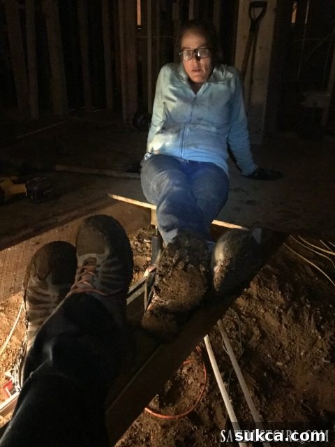 Renovating an 80 year old house - Wes joining the digging