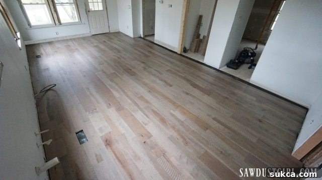 Calderwood Cottage floors completed, ready for decor