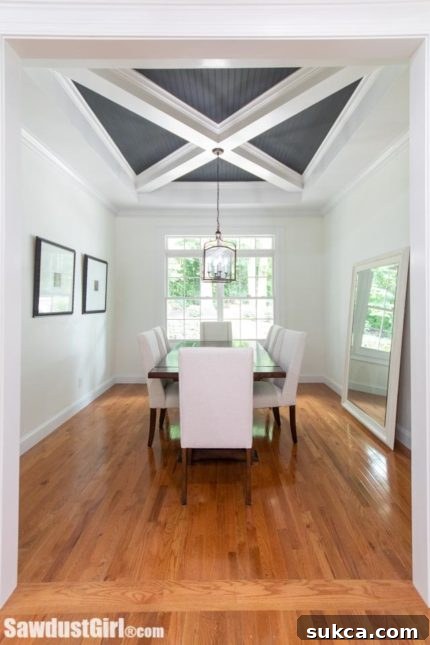 Richwood Home Dining Room - A fully finished and inviting space for gatherings and game nights.