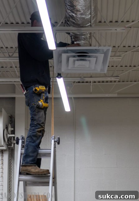 4-way diffuser air vent in the workshop ceiling