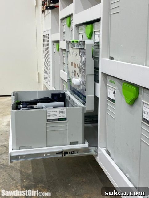 Another view of the perfectly fitted Systainer in the refined drawer.