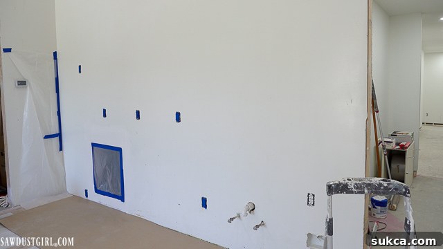 Wall primed with two coats of CP1000, ready for concrete