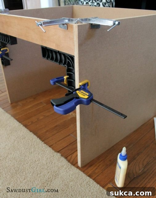 building_built-ins @ sawdustgirl.com